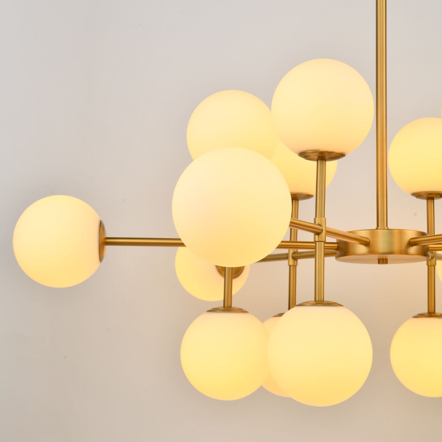 Modern Chandelier Space Transform